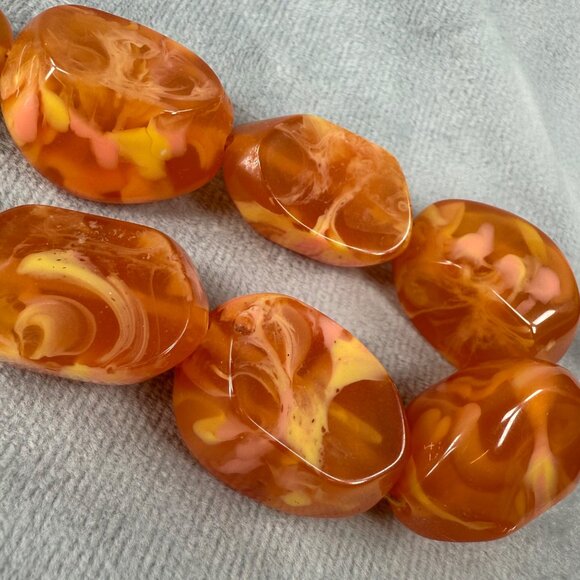 Vintage Style Orange Swirl Resin Acrylic Beaded Necklace Adjustable Chain - Picture 14 of 16